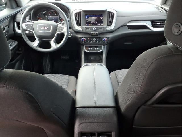 2024 GMC Terrain FWD 4dr SLE