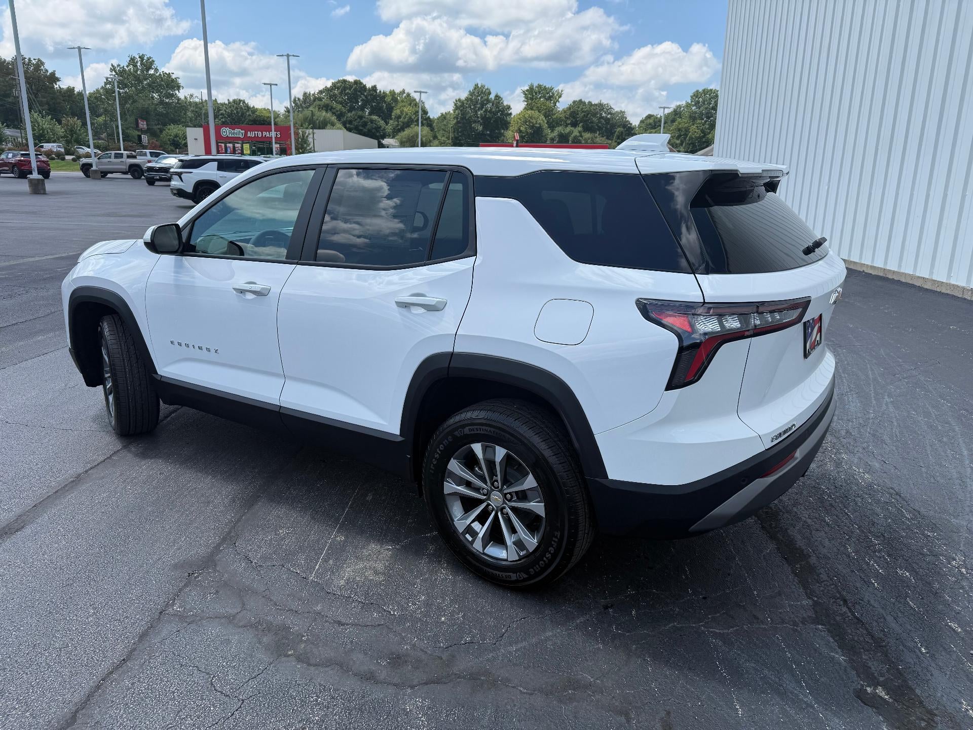 2027 Chevrolet Equinox LT