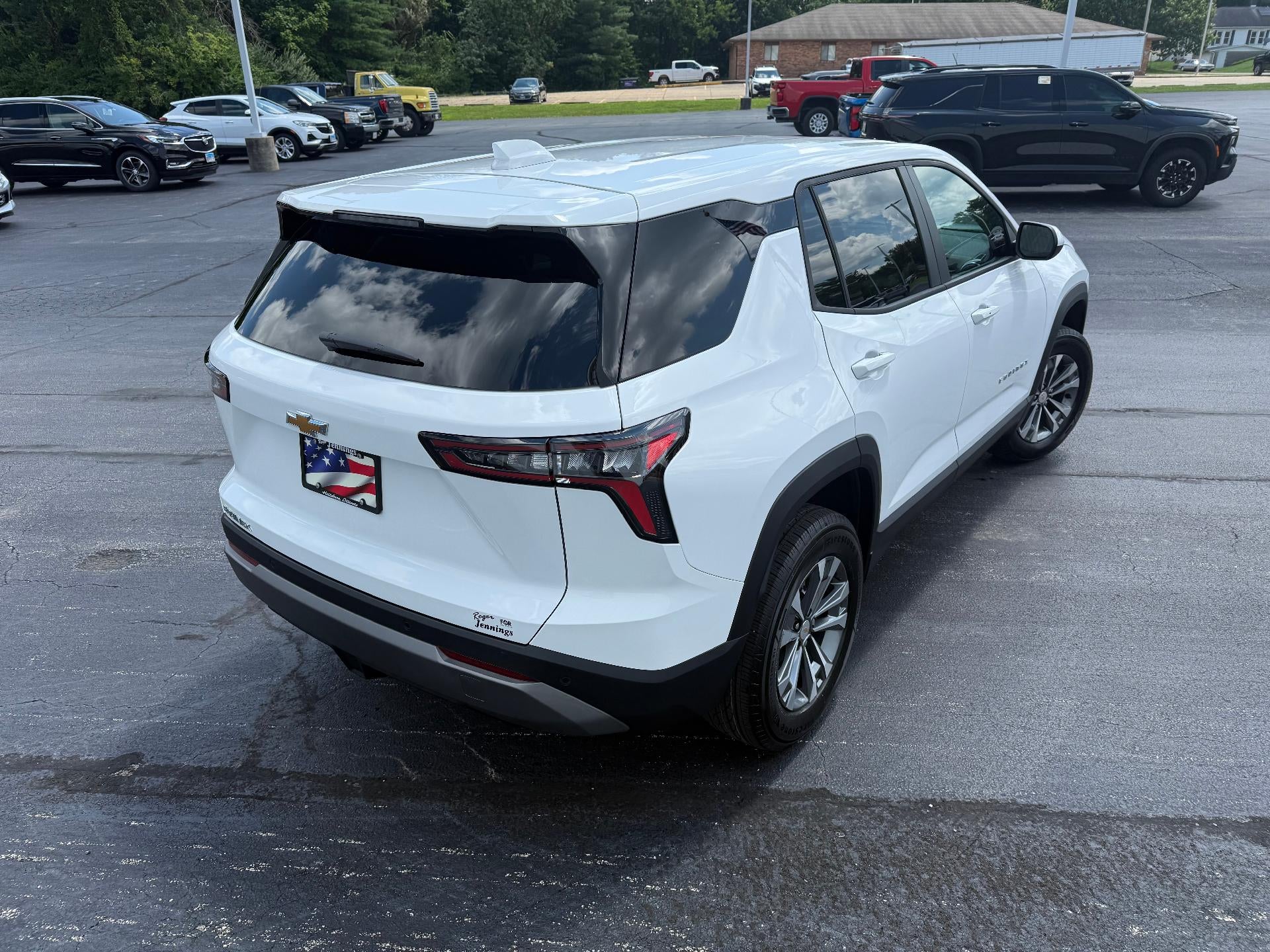 2027 Chevrolet Equinox LT