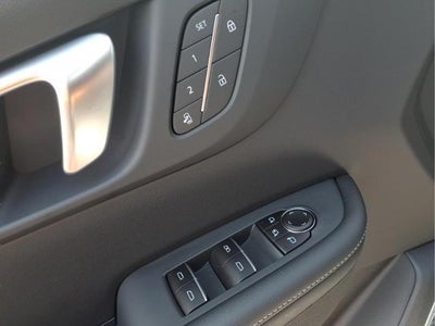 2025 Buick Enclave 4dr Sport Touring