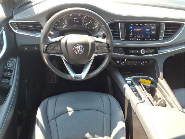 2023 Buick Enclave Essence FWD