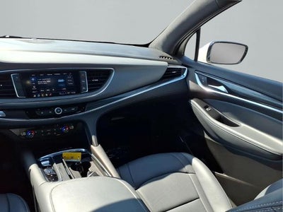 2023 Buick Enclave Essence FWD