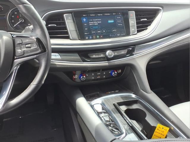 2024 Buick Enclave Essence FWD