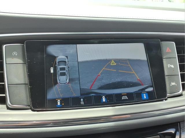 2024 Buick Enclave Essence FWD