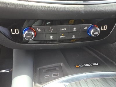 2024 Buick Enclave Essence FWD