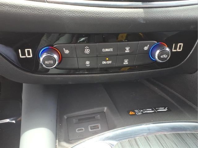 2024 Buick Enclave Essence FWD