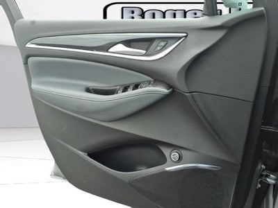 2024 Buick Enclave Essence FWD