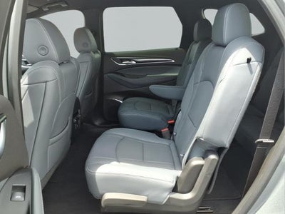 2024 Buick Enclave Essence FWD