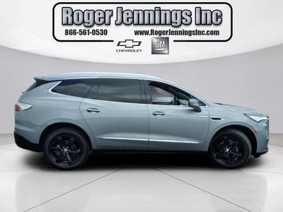 2024 Buick Enclave Essence FWD