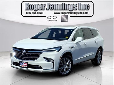 2022 Buick Enclave Essence AWD