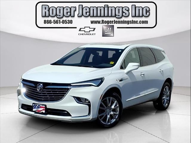 2022 Buick Enclave Essence AWD