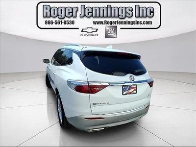 2022 Buick Enclave Essence AWD