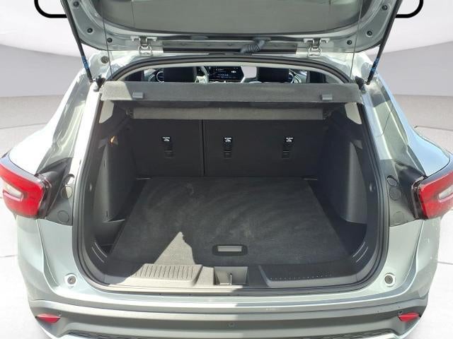 2025 Chevrolet Trax FWD 4dr LT