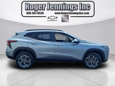 2025 Chevrolet Trax FWD 4dr LT