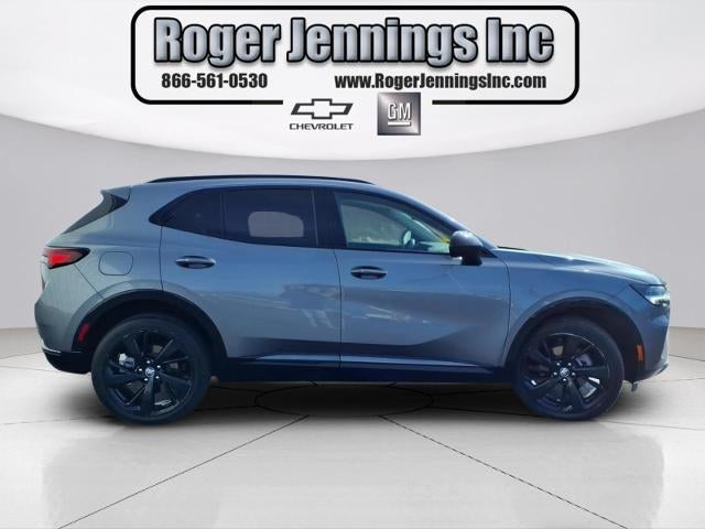 2022 Buick Envision FWD 4dr Essence